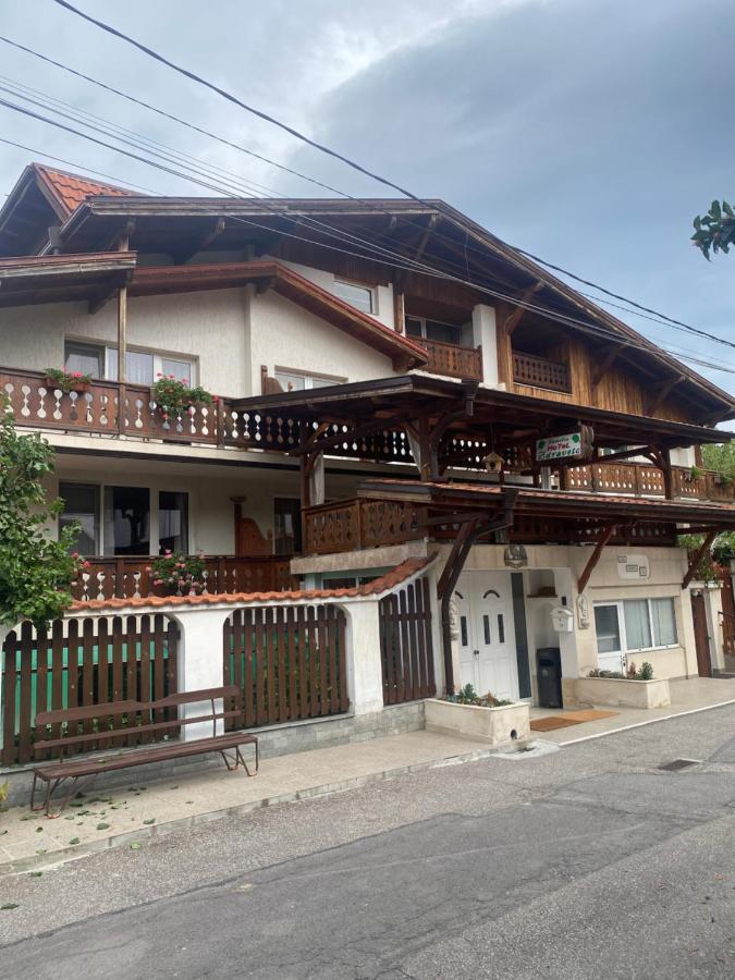 Family Hotel Zdravets ソフィア エクステリア 写真